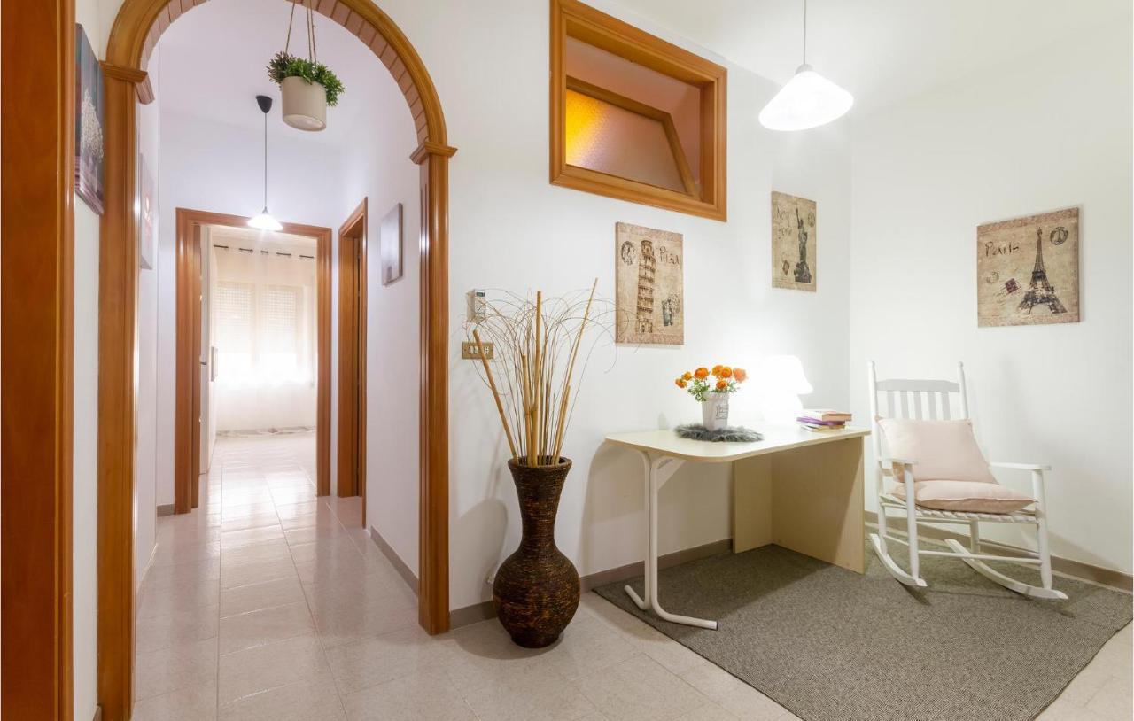 Lovely Apartment In Carovigno With Kitchen Kültér fotó