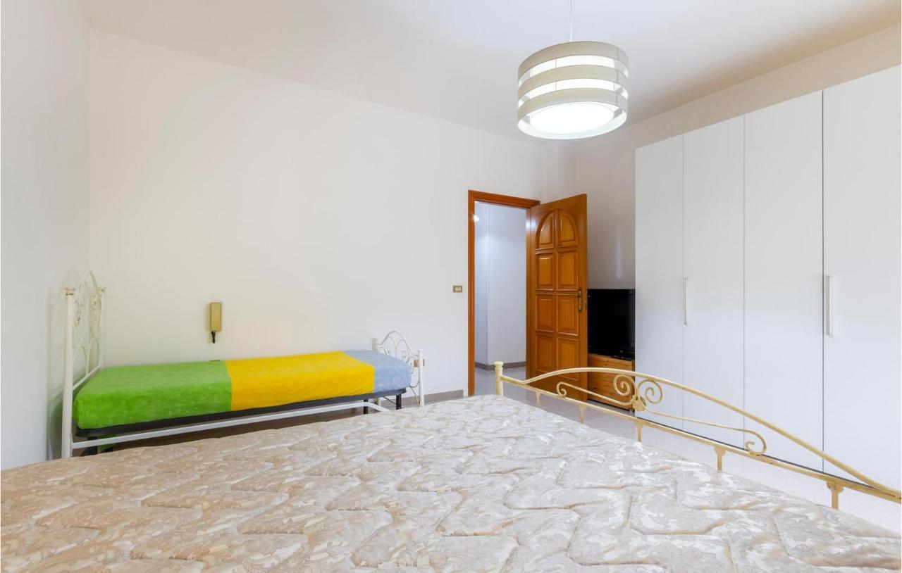 Lovely Apartment In Carovigno With Kitchen Kültér fotó