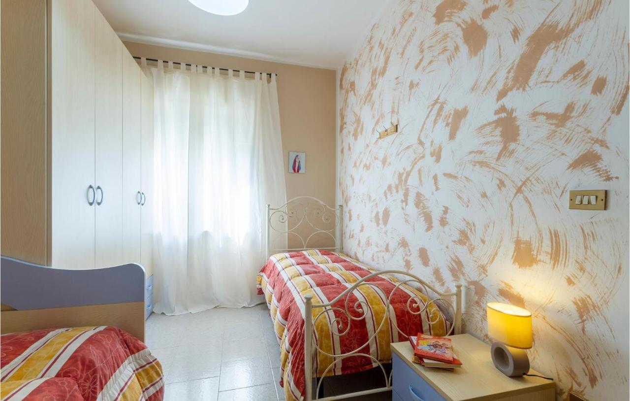 Lovely Apartment In Carovigno With Kitchen Kültér fotó