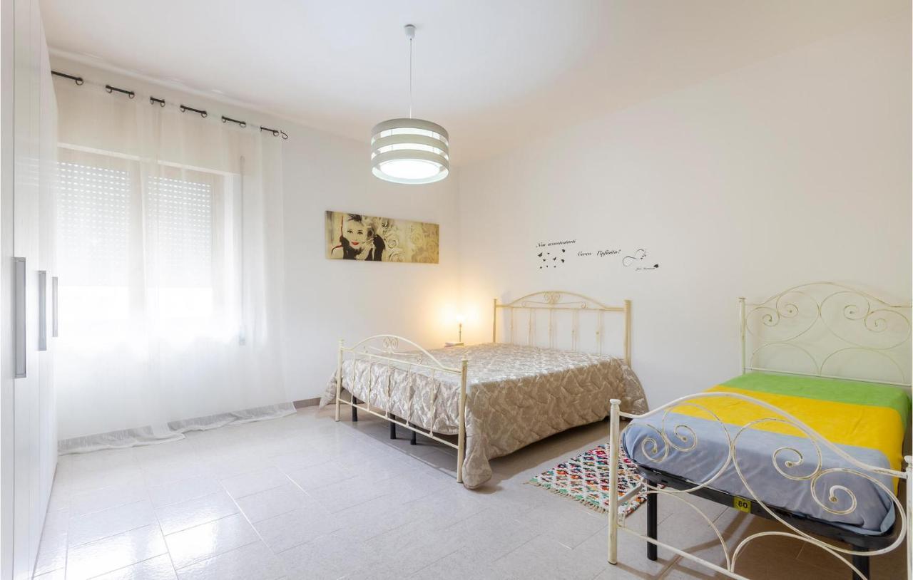 Lovely Apartment In Carovigno With Kitchen Kültér fotó
