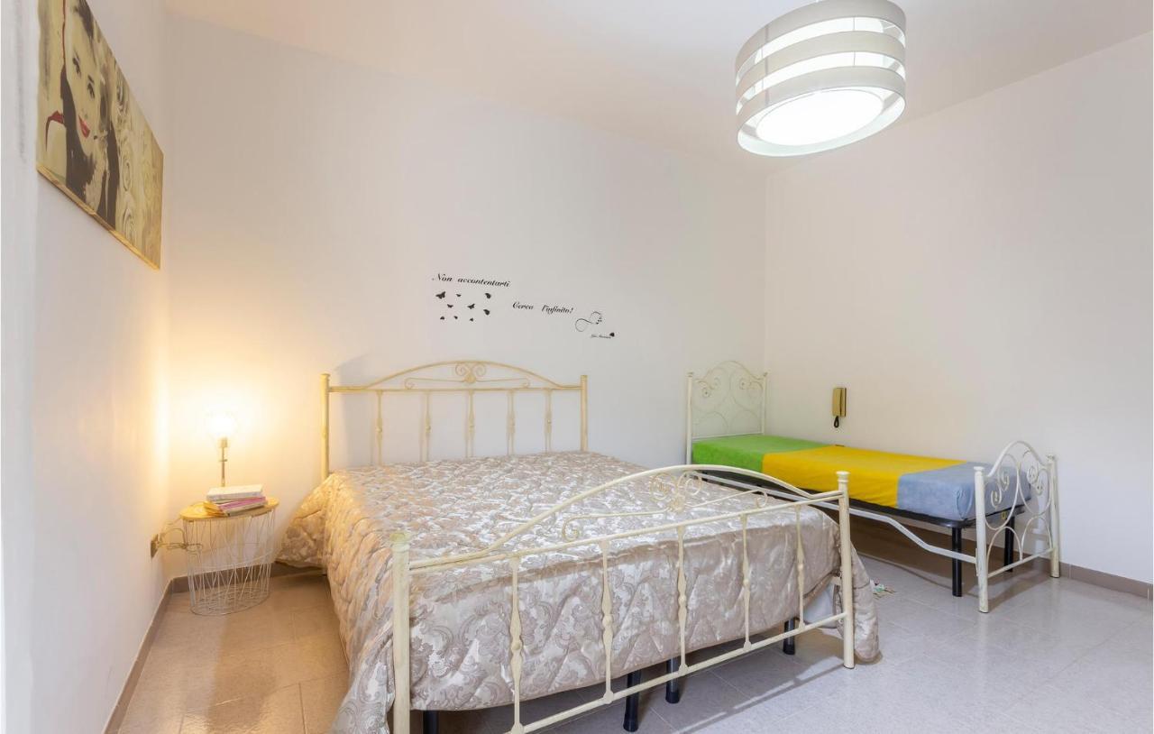 Lovely Apartment In Carovigno With Kitchen Kültér fotó
